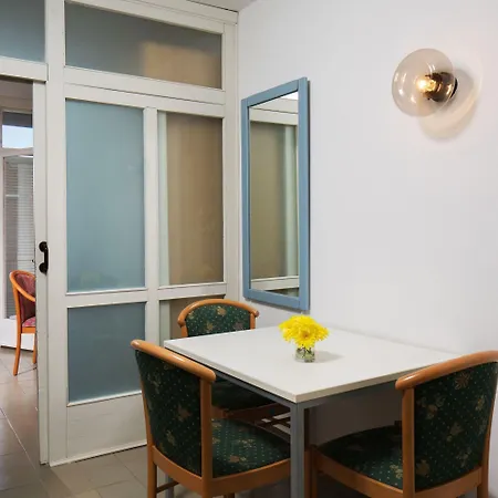 Lanterna Tar-Vabriga