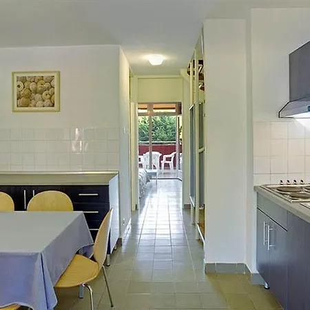 Ξενοδοχείο με διαμερίσματα Lanterna