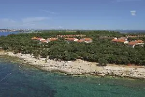 Lanterna Sunny By Valamar 2*