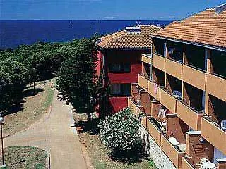 Ξενοδοχείο με διαμερίσματα Lanterna 2*