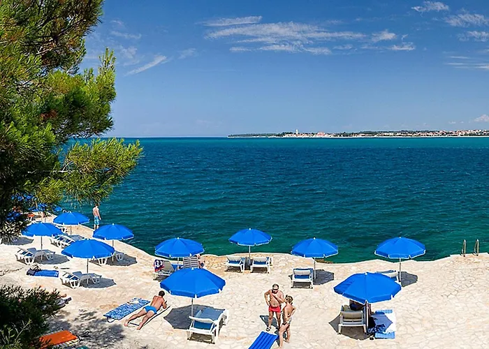 Lägenhetshotell Lanterna Tar-Vabriga