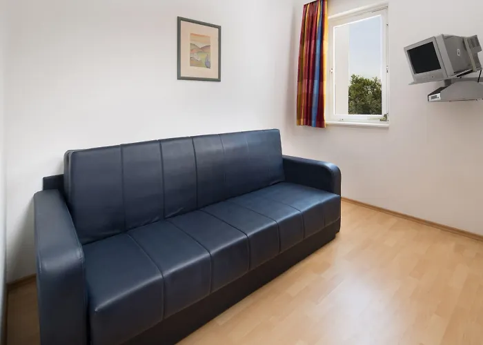 Lägenhetshotell Lanterna 2*