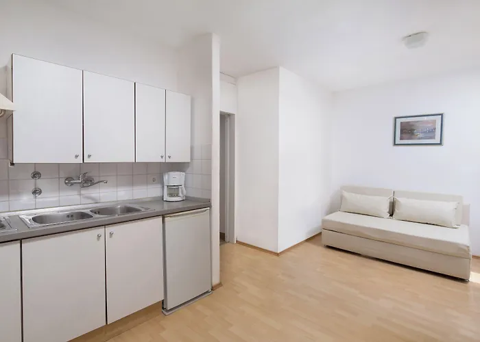 Lanterna Lägenhetshotell Tar-Vabriga