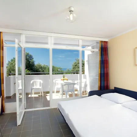 Hotel apartamentowy Lanterna Tar-Vabriga