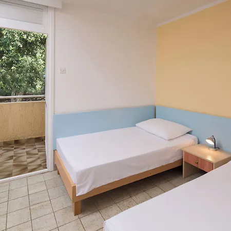 Lanterna Hotel apartamentowy Tar-Vabriga