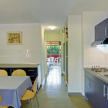 Apart-hotel Lanterna 2*