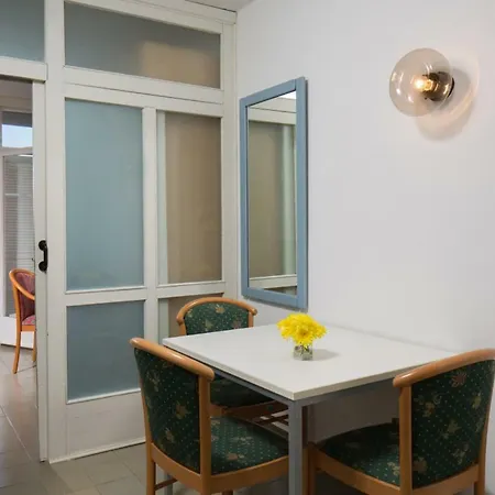 Aparthotel Lanterna Tar-Vabriga