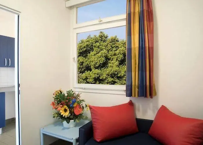 Aparthotel Lanterna 2*