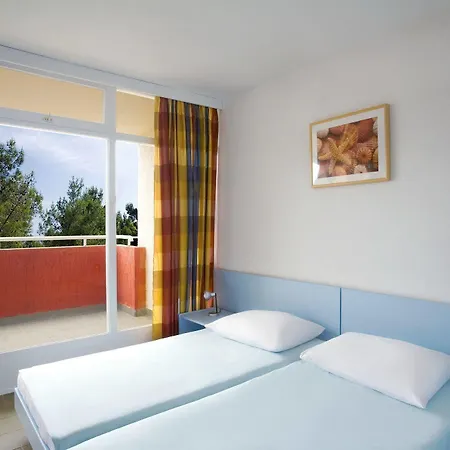 Apart Otel Lanterna Tar-Vabriga