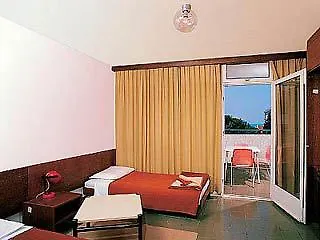Apart Otel Lanterna Tar-Vabriga